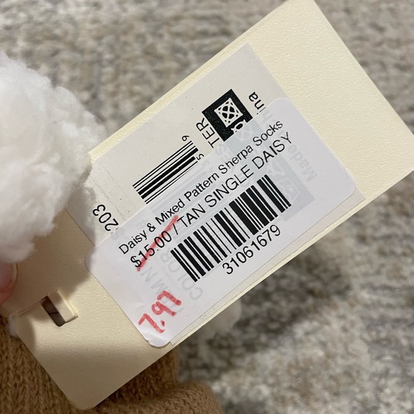 Muk Luks & ComfyLuxe Size L/XL 8.5-11 Sherpa Lined NonSlip Grip Socks Bundle - Picture 5 of 6